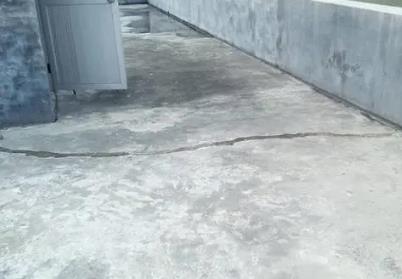 武鸣楼顶漏水维修公司分享下如何解决卫生间隐蔽部位漏水的问题?