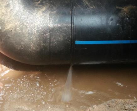 武鸣楼顶渗水维修公司为大家分享下武鸣卫生间漏水维修修补技术!